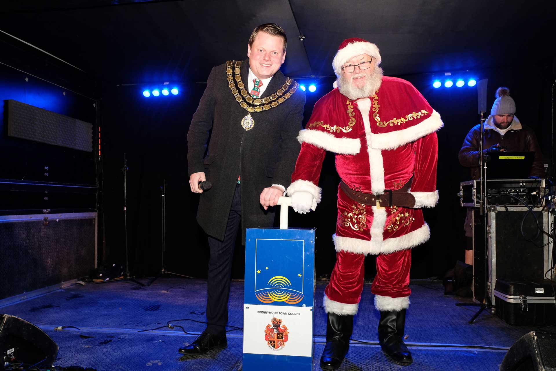 The Mayor, Cllr Ian Geldard, and Santa